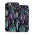 Microverse - Apple iPhone 13 Skin